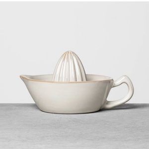Hearth & Hand Cream Citrus Juicer